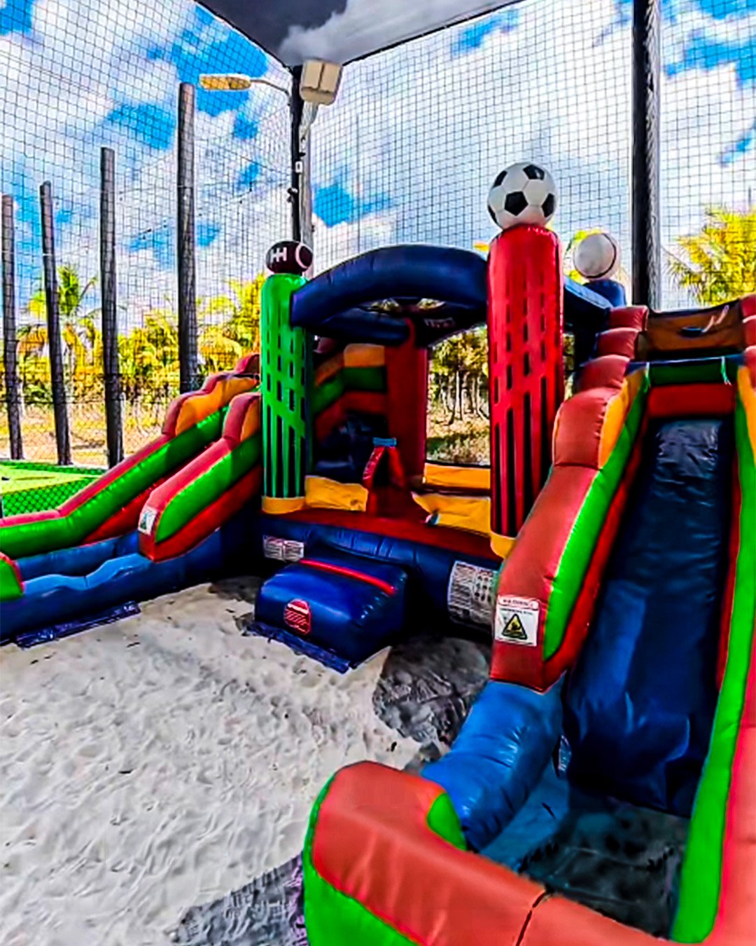 parque inflable disponible en redland farmes market florida